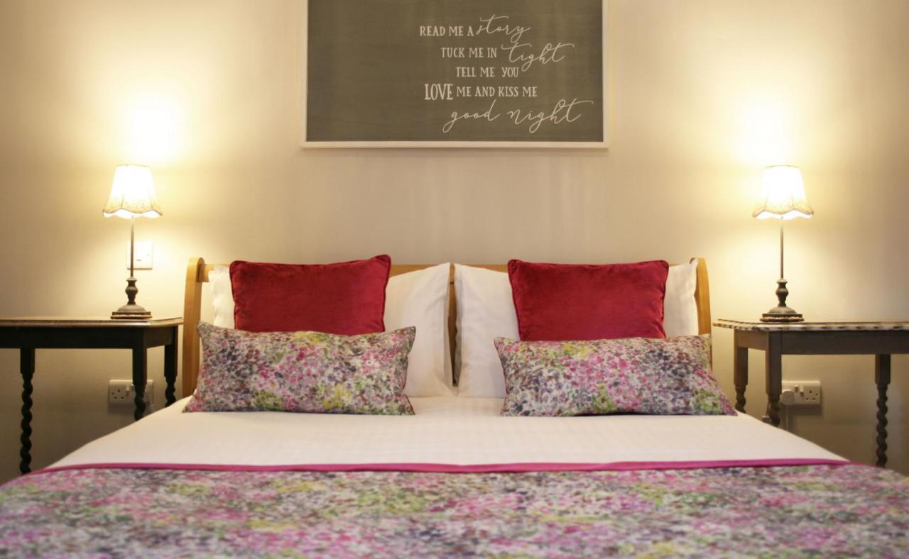 Bed and Breakfast The Cross At Croscombe Веллс Екстер'єр фото